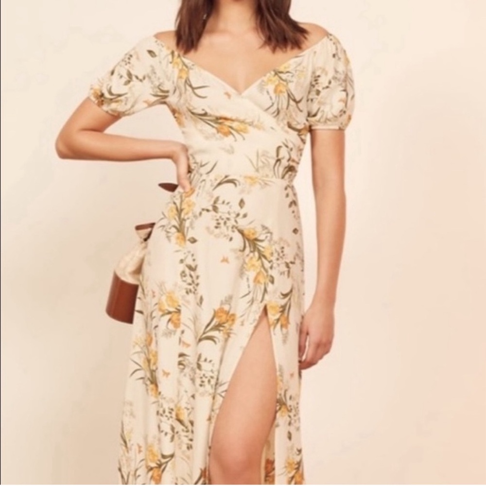 Reformation Pearl Dress in Aurora. Size 2